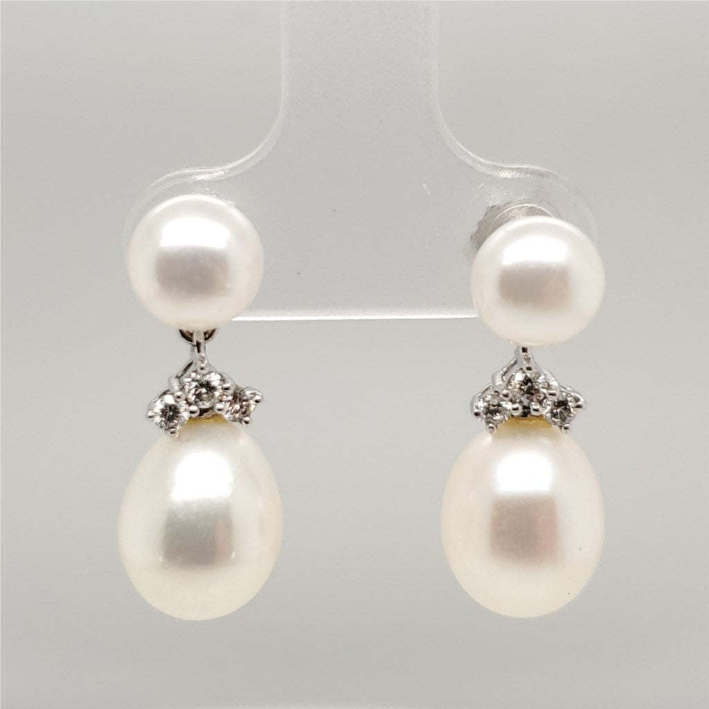14kt White Gold Fresh Water Pearl and Diamond Dangle Earrings