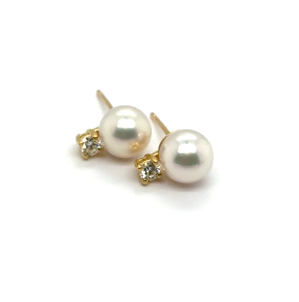 18kt Yellow gold Pearl and Diamond Stud Earrings
