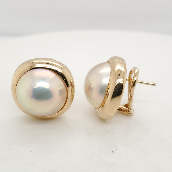 14Kt Gold Mobe Pearl Earrings
