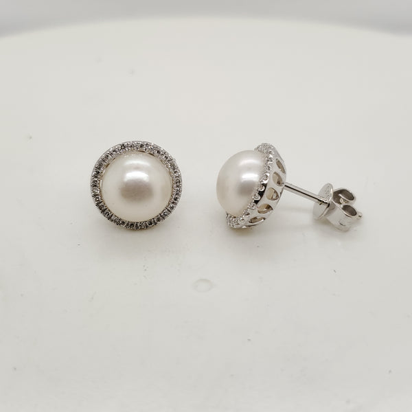 14kt White Gold Fresh Water Pearl and Diamond Stud Earrings