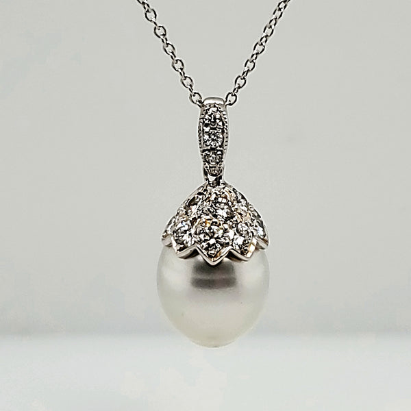 Platinum and Diamond Pearl Pendant