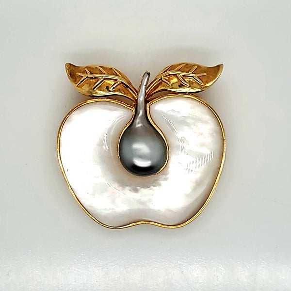 18kt Yellow Gold and Pearl Apple Pendnat Brooch