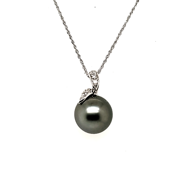 14kt White Gold Tahitian Pearl and Diamond Pendant Necklace