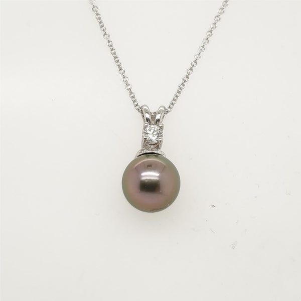 14kt White Gold Tahitian Pearl and Diamond Pendant Neckalce
