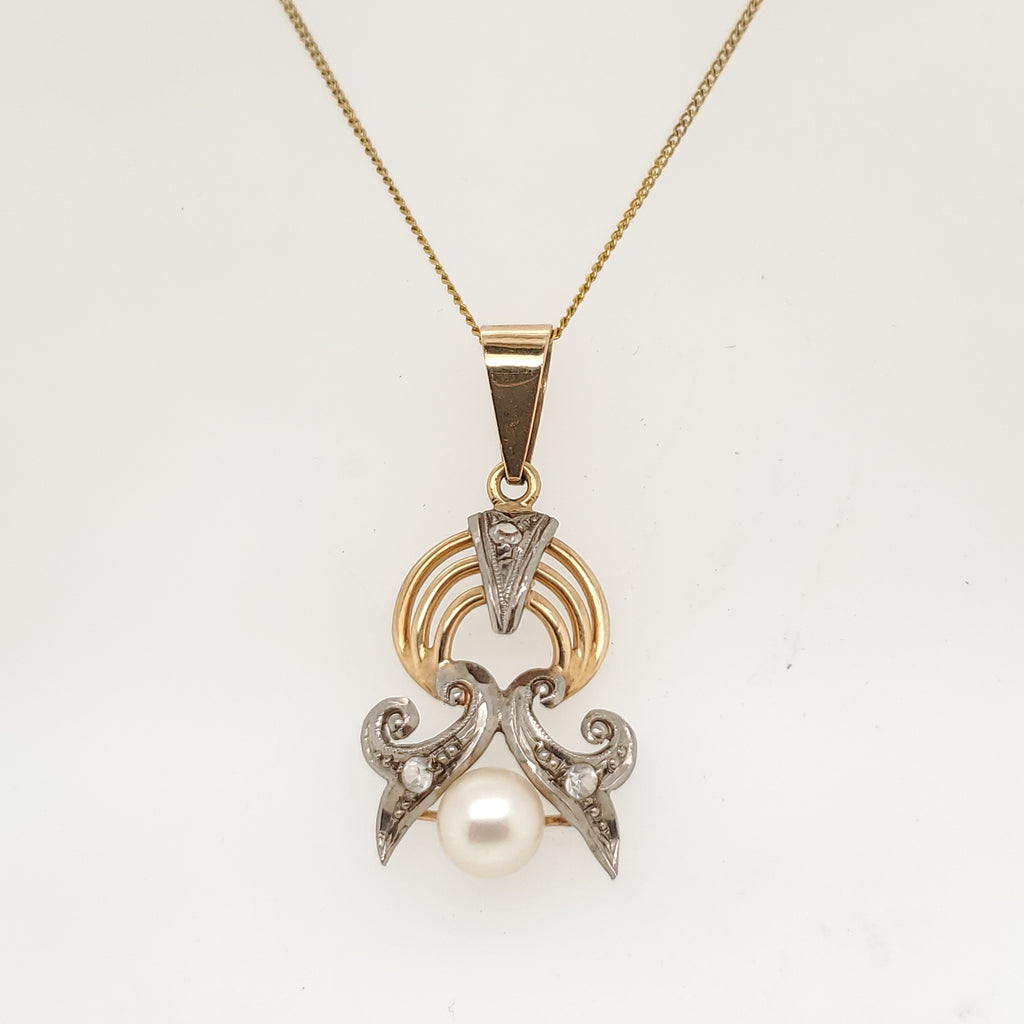 Vintage 18kt Yellow Gold Pearl and White Sapphire Pendant Necklace