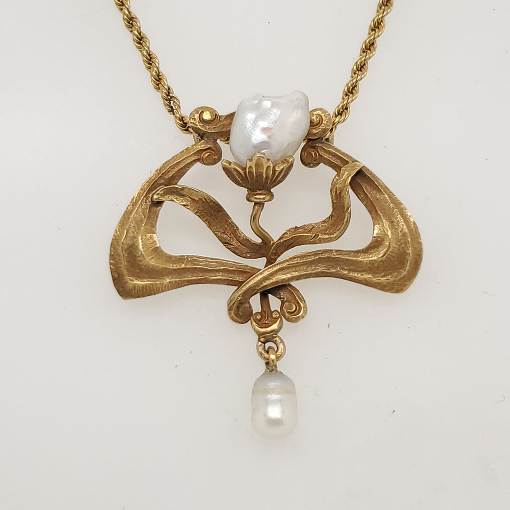Antique Art Nouveau 14kt Yellow Gold Pearl Pendant