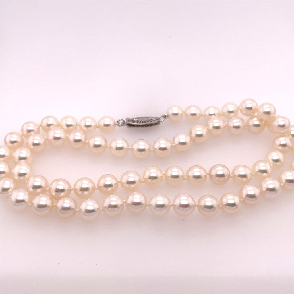 14kt White Gold Strand Of Cultured Pearls