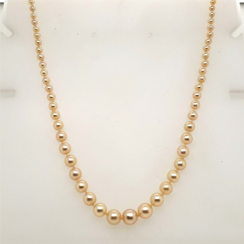 Vintage Tiffany & Co Graduated Pearl Necklace