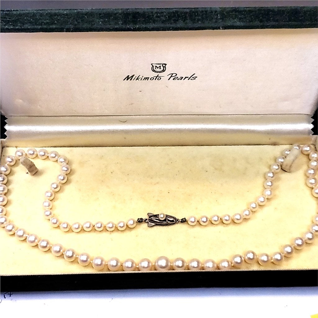 Vintage Mikimoto Pearl Necklace