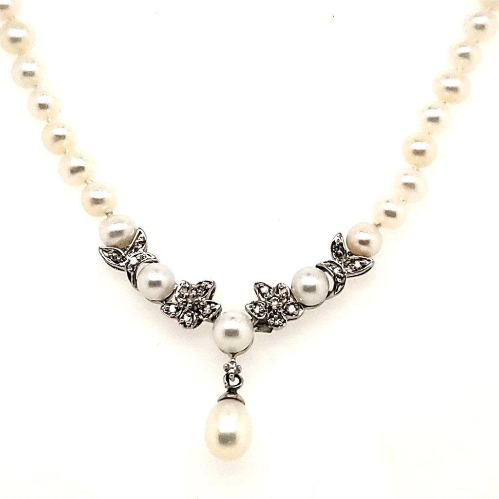 14kt White Gold Fresh Water Pearl and Diamond V Necklace