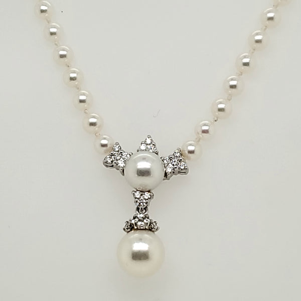 Platinum Pearl And Diamond Necklace