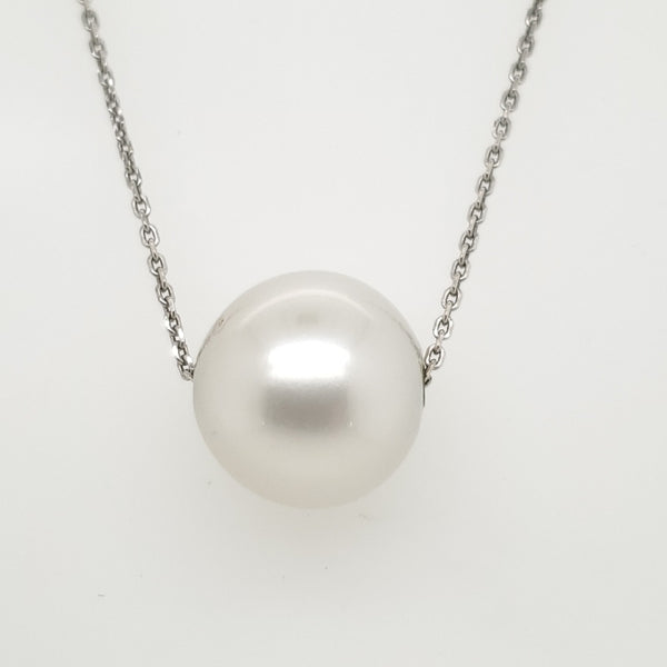 14kt White Gold Pearl Necklace