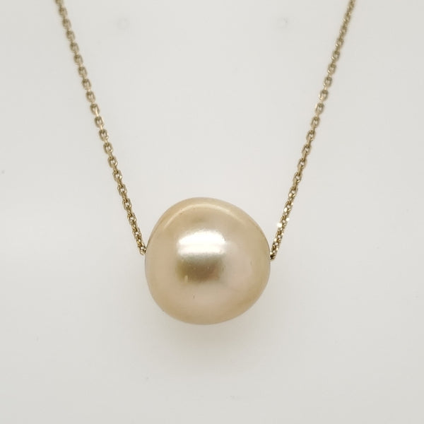 14kt Yellow Gold Pearl Necklace
