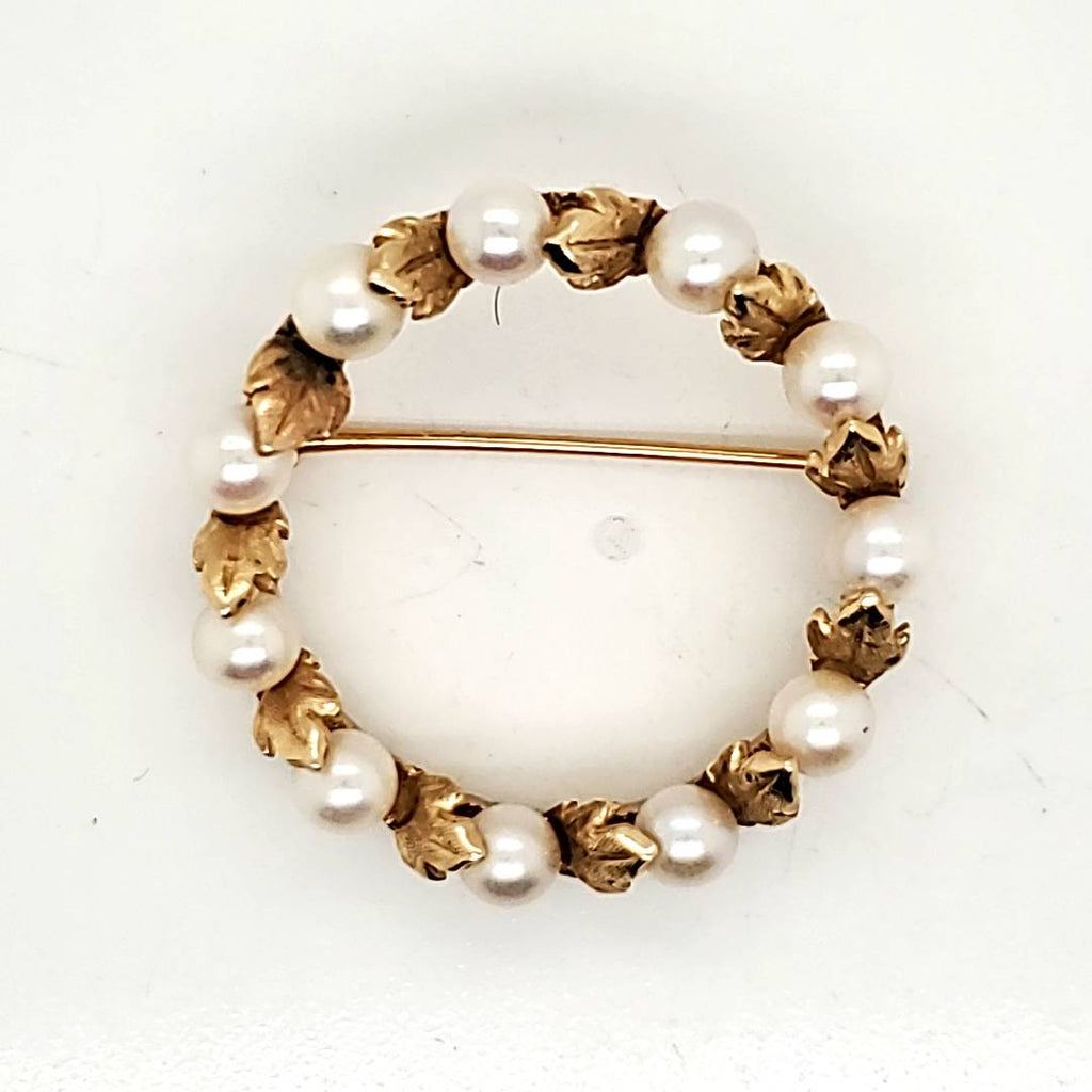 Vintage 14kt Yellow Gold Pearl Circle Brooch