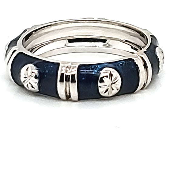 18kt white gold Hildalgo stackable band