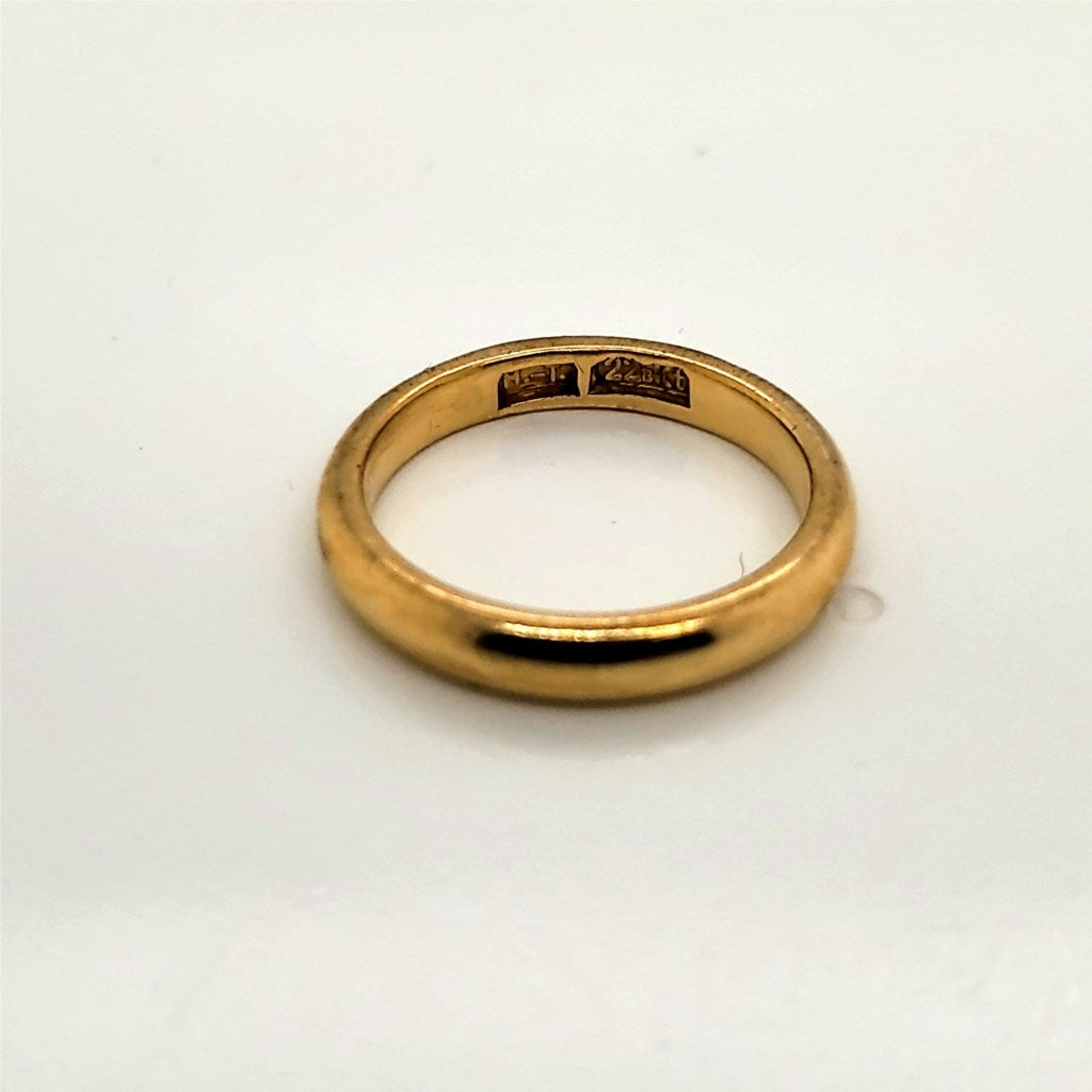 Vintage 22kt Yellow Gold Wedding Band