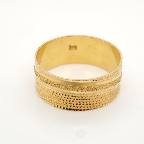 21kt Yellow Gold Band