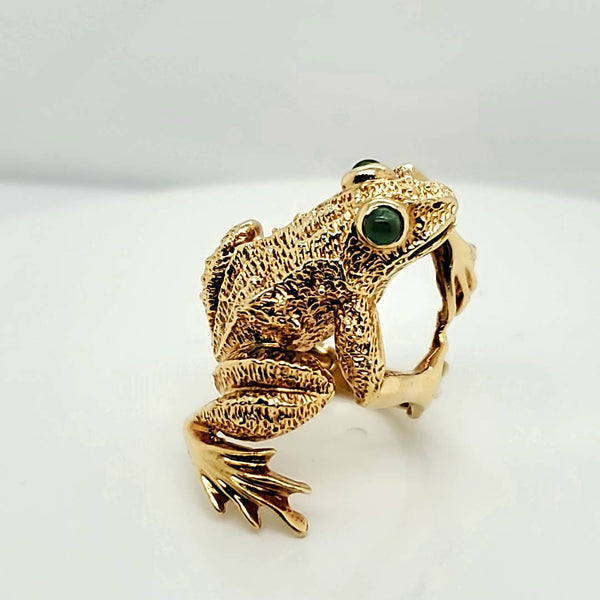 Kurt Wayne 18kt Yellow Gold and Emerald Frog Ring