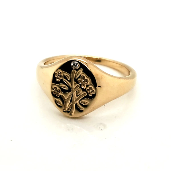 14kt Yellow Gold Floral Design Ring