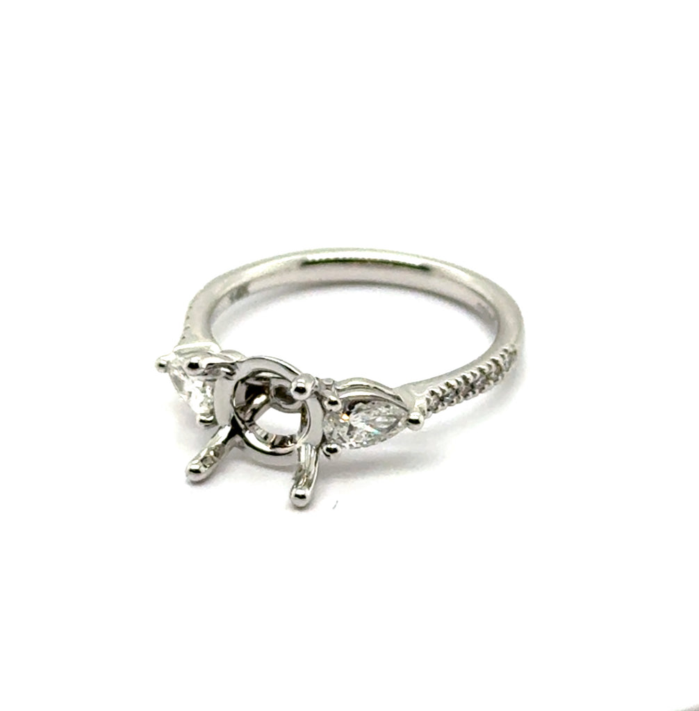 14kt White Gold 0.43Ctw To Hold A 7.4mm Round Center Diamond Mounting