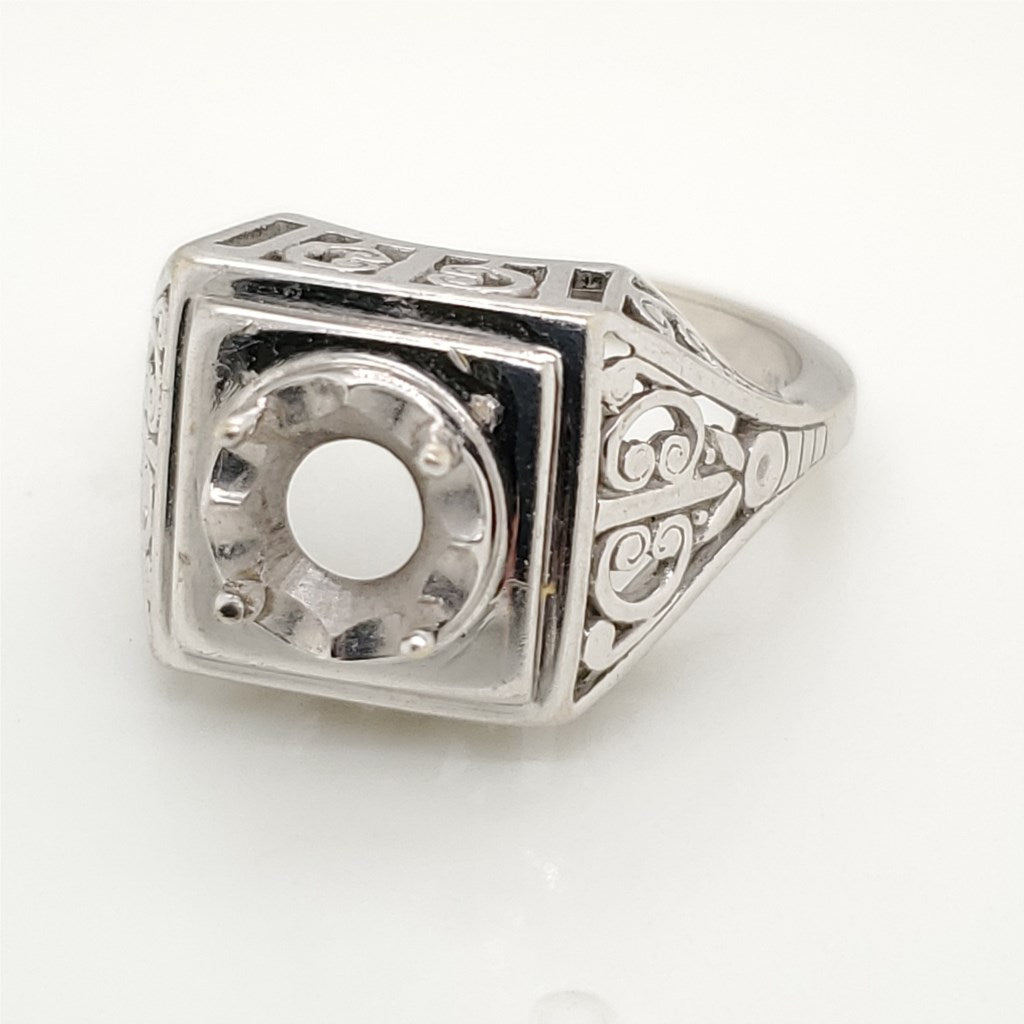 Vintage 14kt White Gold Filigree Ring Mounting