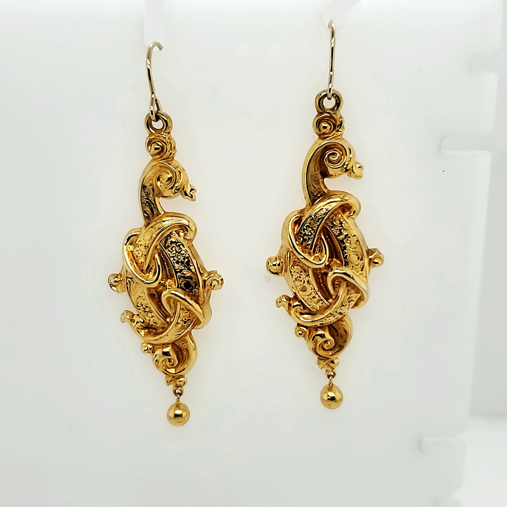 Antique Victorian 18Kt Yellow Gold Dangle Earrings