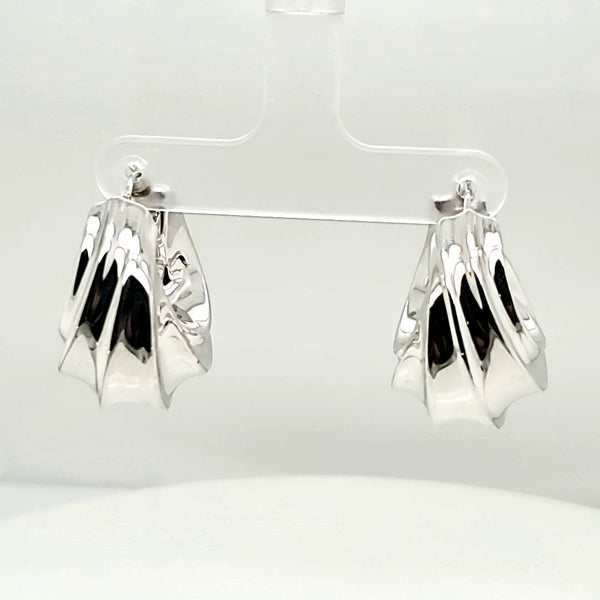 14kt White Gold Sculpted Hoop Earrings