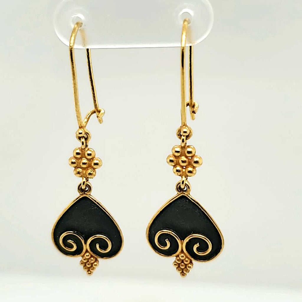 22Kt Yellow Gold Dangle Earrings