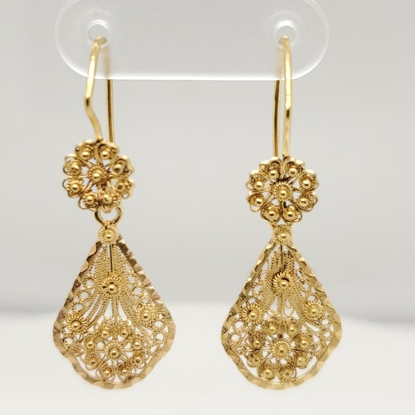 18Kt Yellow Gold Etruscan Style Dangle Earrings