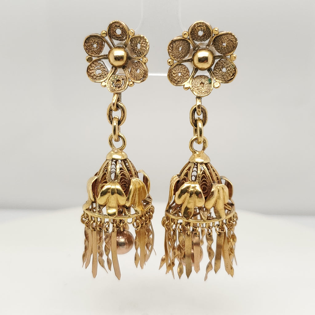 Vintage 15kt Yellow Gold Dangle Earrings