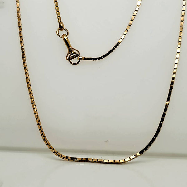 18kt Yellow Gold Square Snake Chain