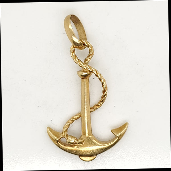 18kt Yellow Gold Anchor Pendant