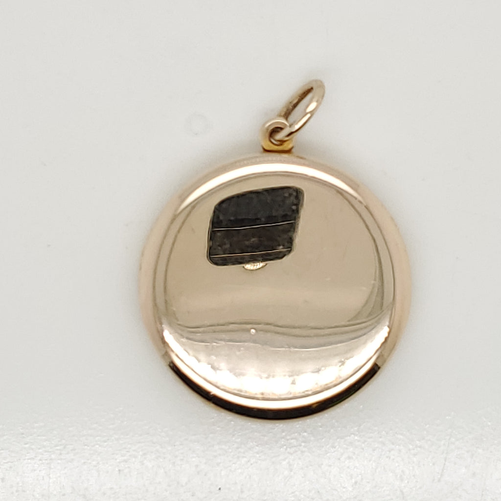 14kt Yellow Gold Round Locket
