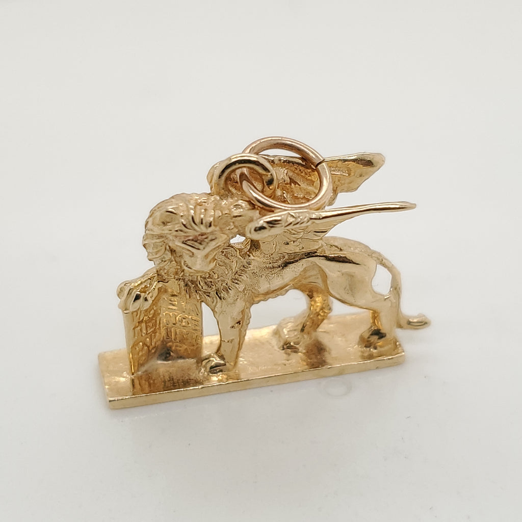 Vintage 14kt Yellow Gold Winged Lion of Venice Charm