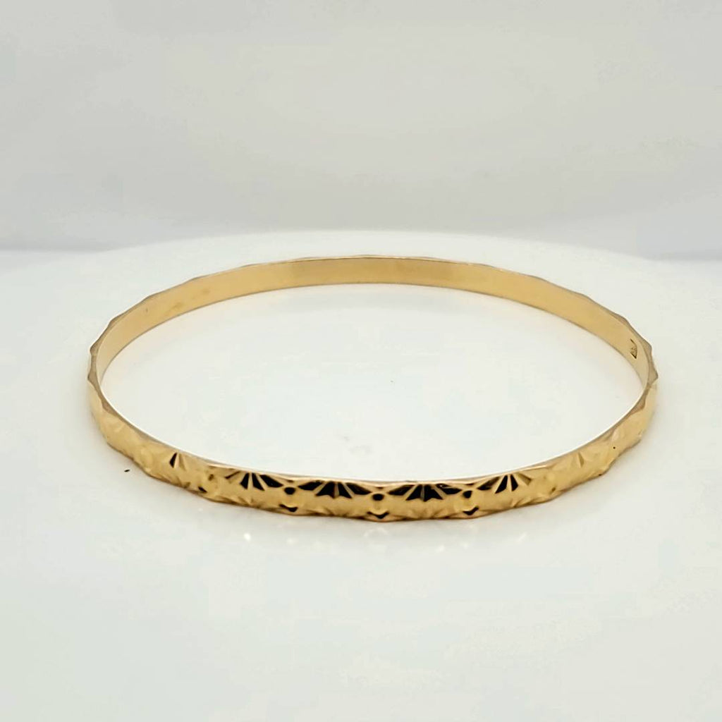 18Kt Yellow Gold Bangle Bracelet