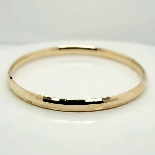 14kt Yellow Gold Bangle Bracelet