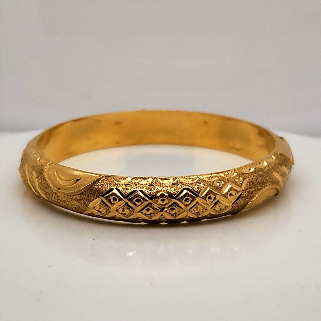 22Kt Yellow Gold Engraved Bangle Bracelet