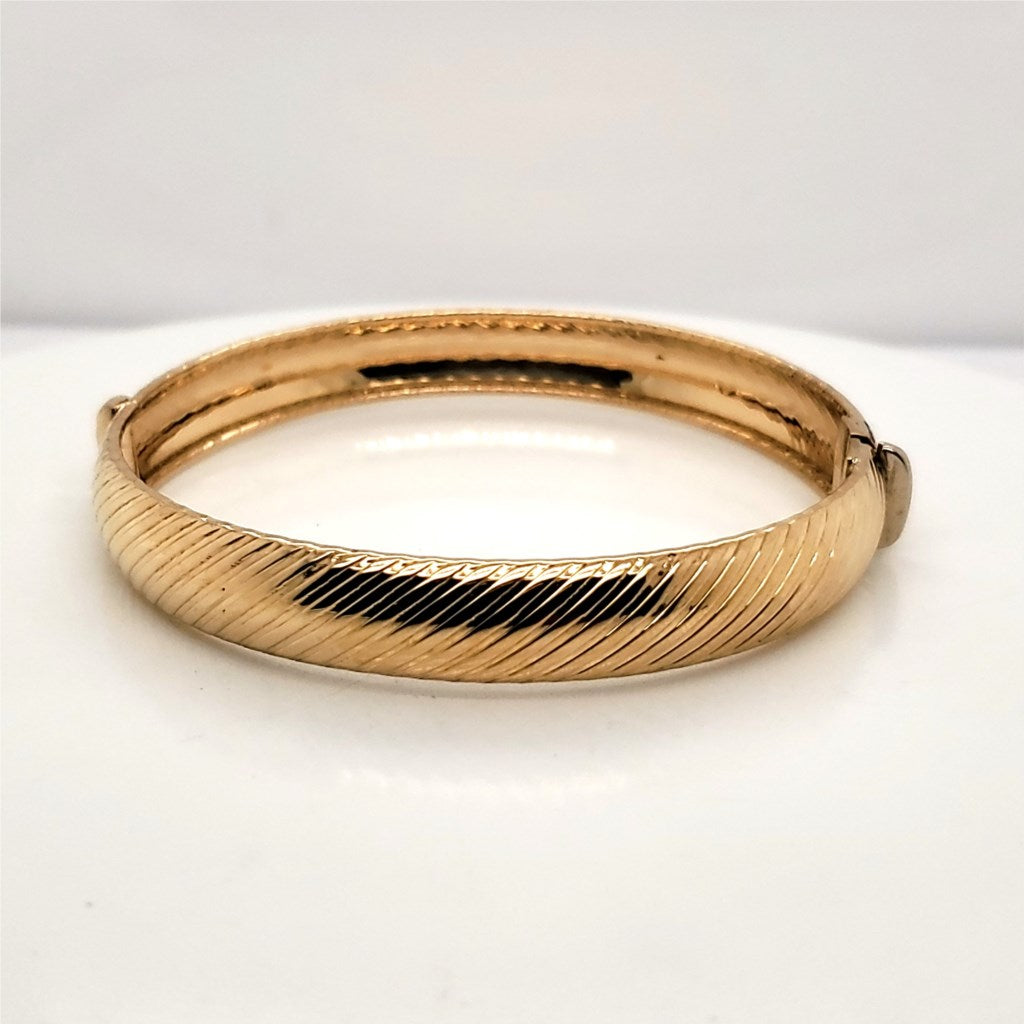 18Kt Yellow Gold Bangle Bracelet