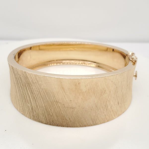 14Kt Yellow Gold Bangle Bracelet