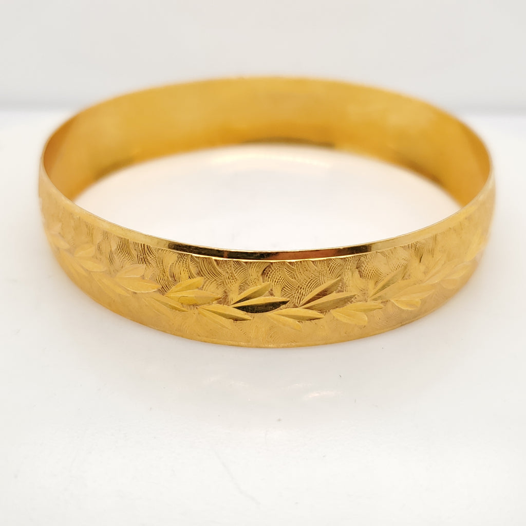 22kt Yellow Gold Hard Bangle Bracelet