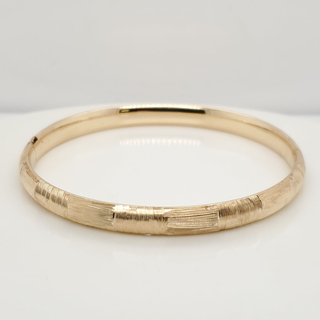 14Kt Yellow Gold Bangle Bracelet