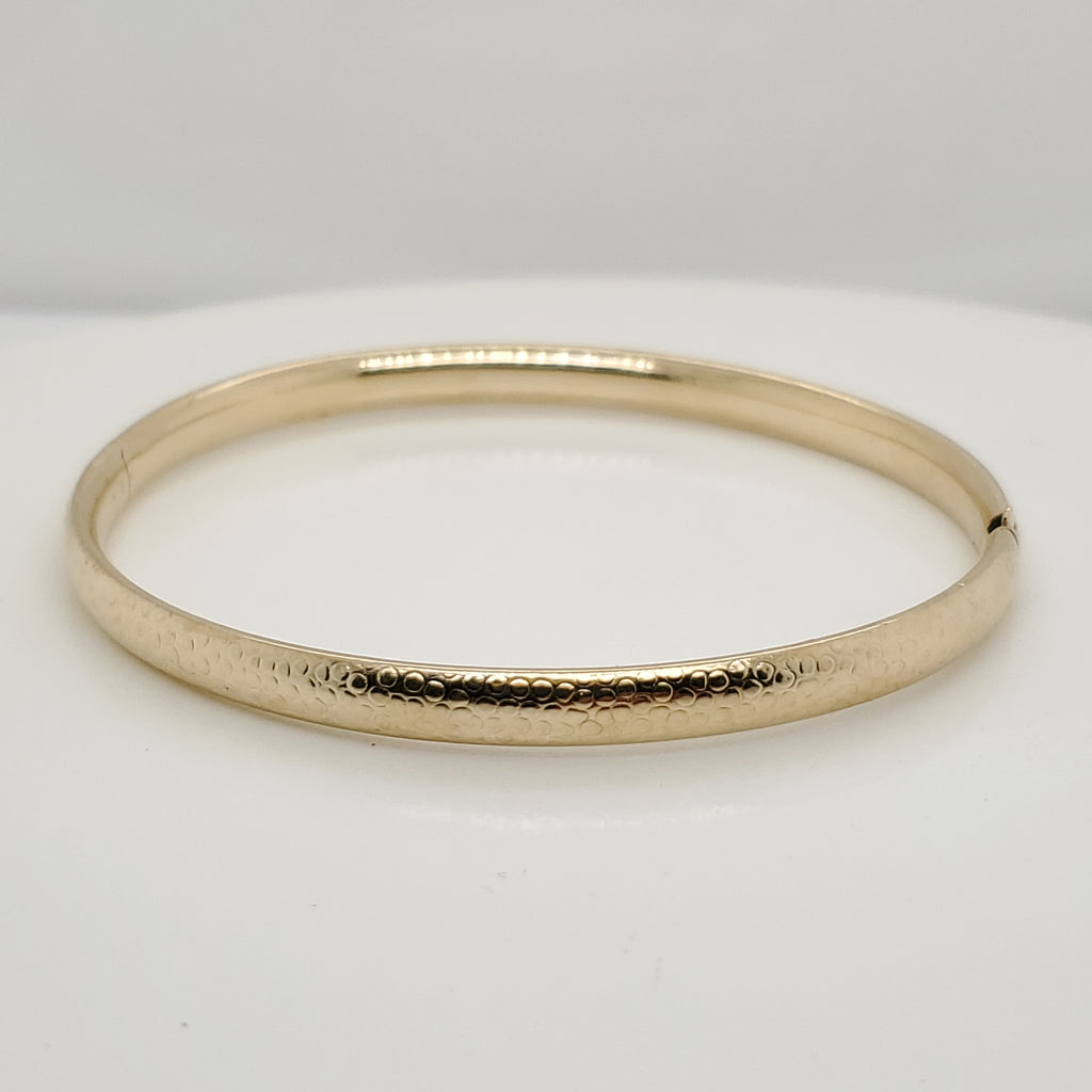 14Kt Yellow Gold Bangle Bracelet