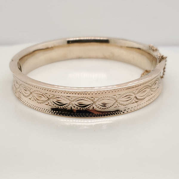 Vintage 14kt Yellow Gold Engraved Bangle Bracelet