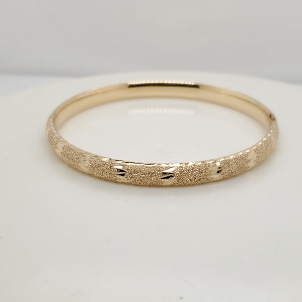 14kt Yellow Gold Bangle Bracelet