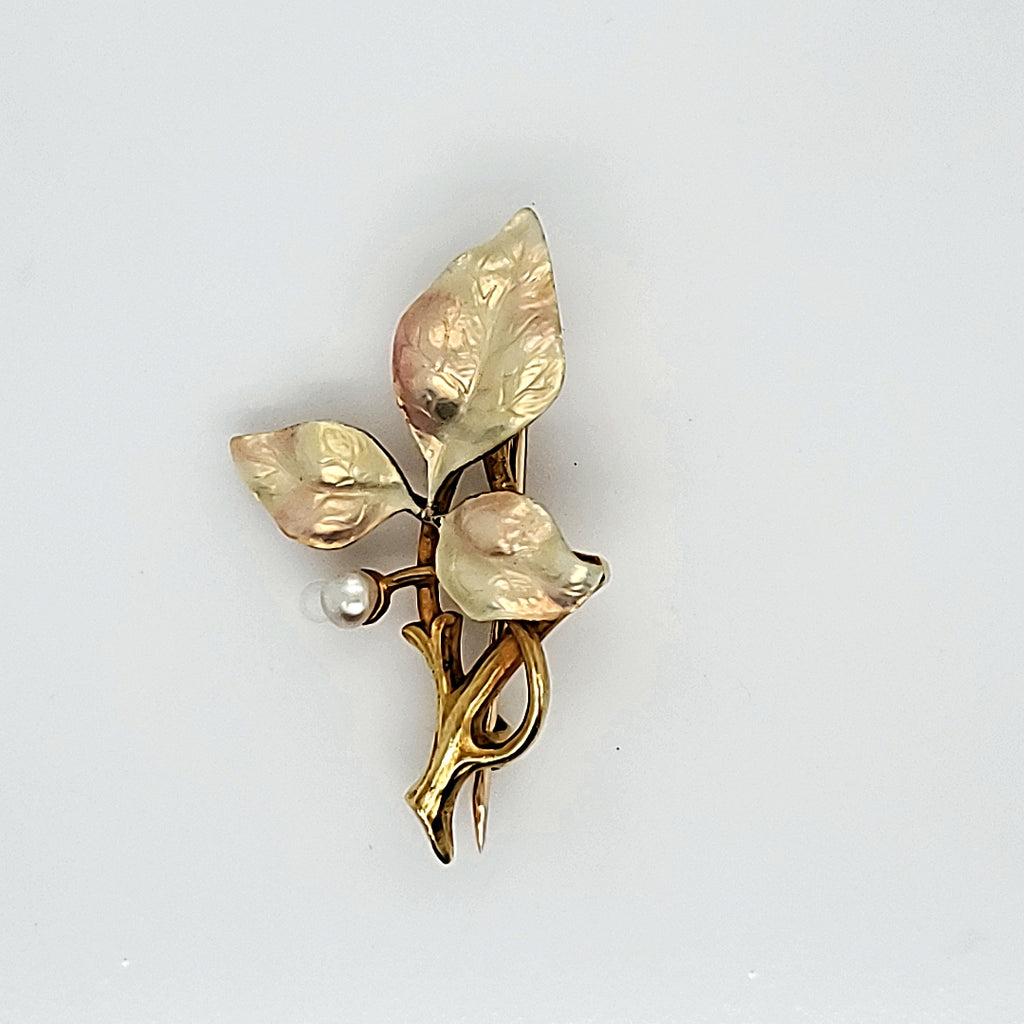 Art Nouveau 14kt yellow gold and enamel brooch