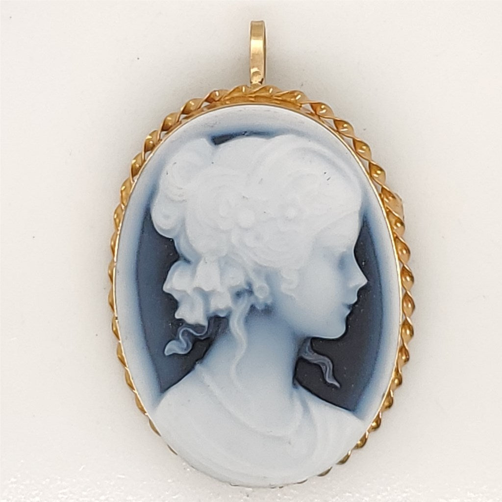 14Kt Yellow Gold  Jasperware Cameo Brooch/Pendant