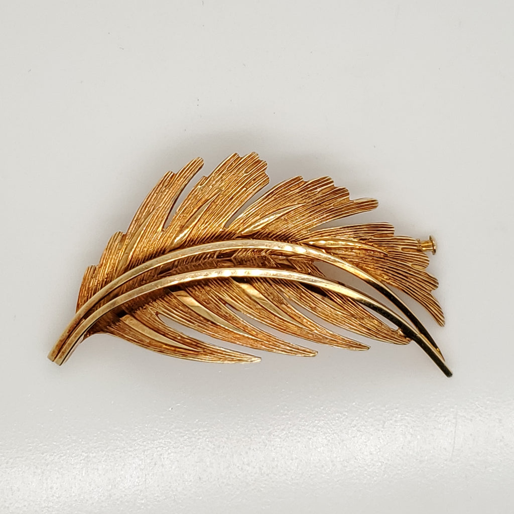 Vintage 18kt Yellow Gold Leaf Brooch