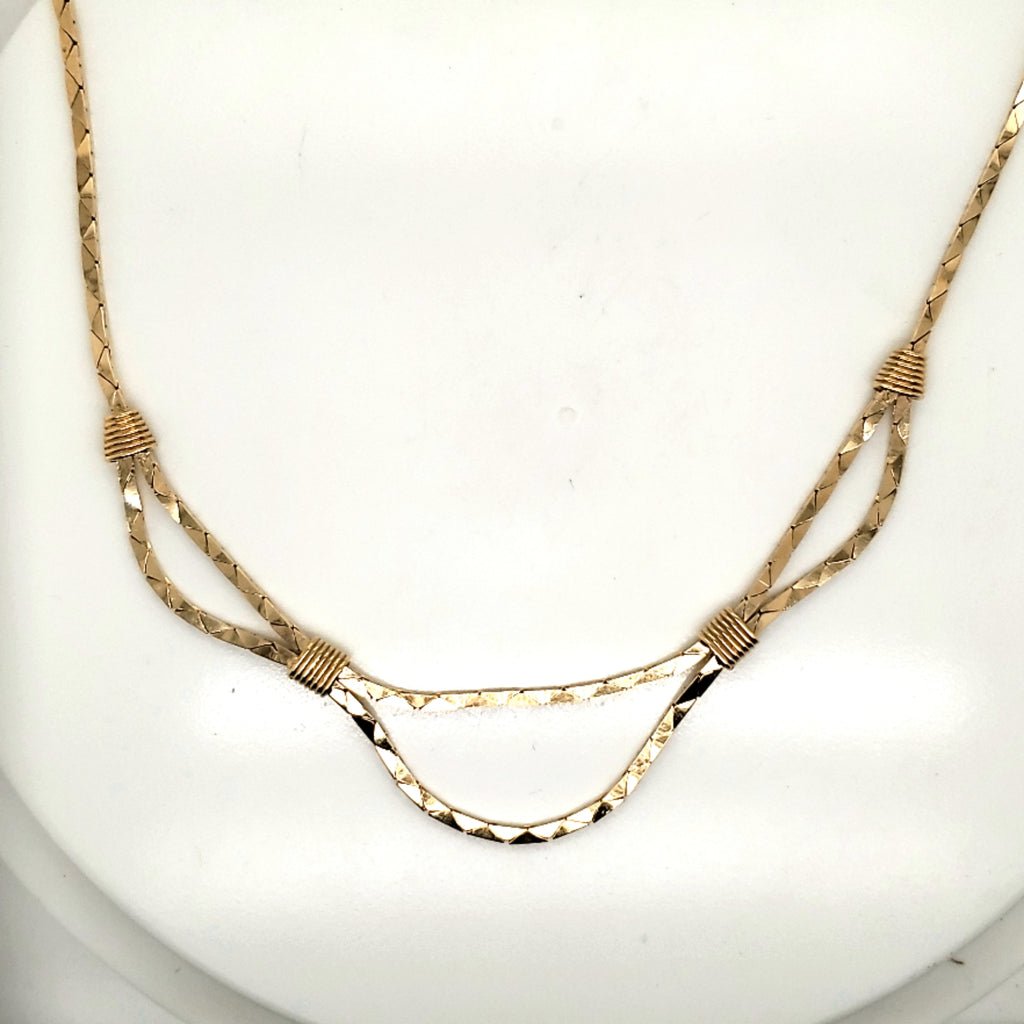14kt Yellow Gold Drape Necklace