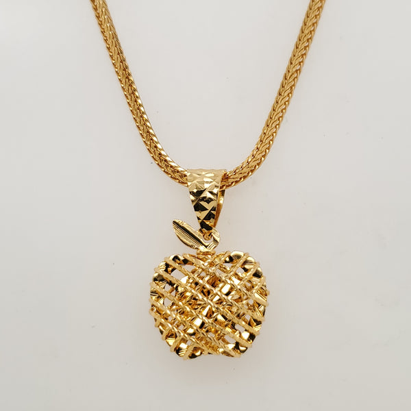 22kt Yellow Gold Apple Pendnat Necklace