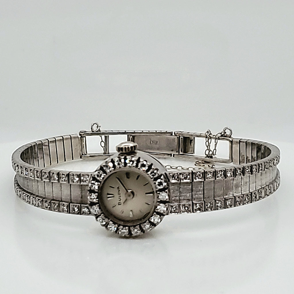 Pre-Owned 1972 Bulova White Gold And Diamond Watch